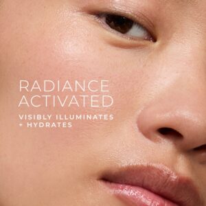 Alternative view of MULTI CORREXION® Revive + Glow Moisturizer